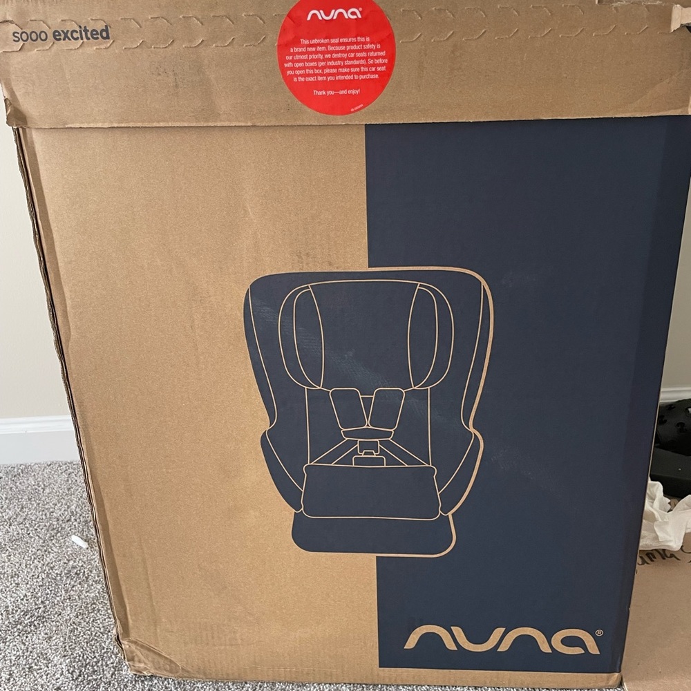 Nuna Rava Convertible Car Seat